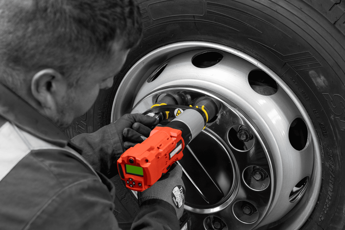 Torque tools on  heavy vehicle tyre