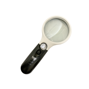 Hand-held magnifier with 3LED